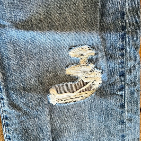 Levi’s Jeans - Picture 6 of 9